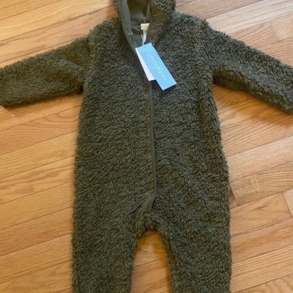 New With Tags Organic Cotton Sherpa Hooded Bunting | Olive Green | 18 Months
